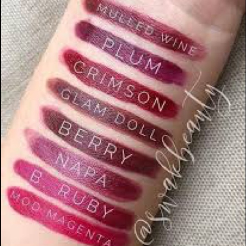 Crimson LipSense - Picture 3 of 6
